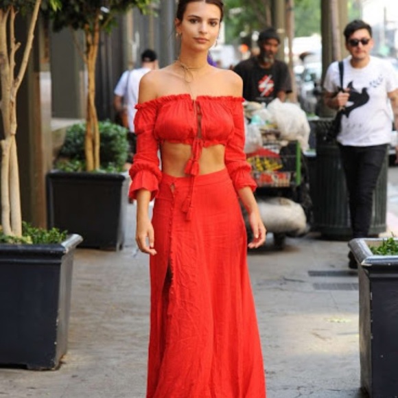 Majorelle Off Shoulder top - Picture 14 of 14